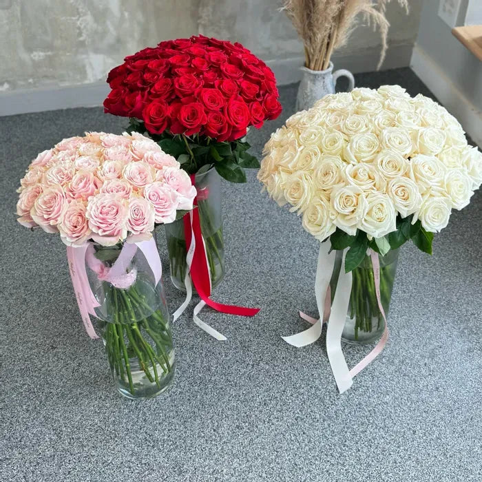 Vase Rose Arrangements